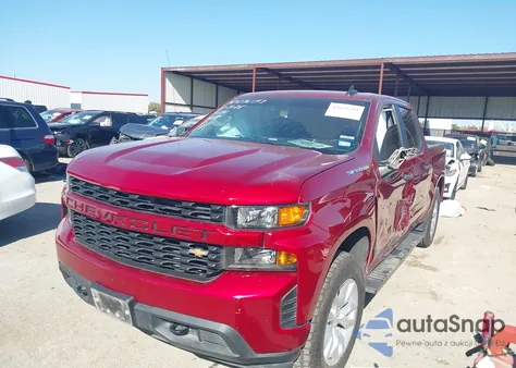 2021 Chevrolet Silverado 1500 2Wd Short Bed Custom z USA, uszkodzony, nr VIN 3GCPWBEKXMG412883